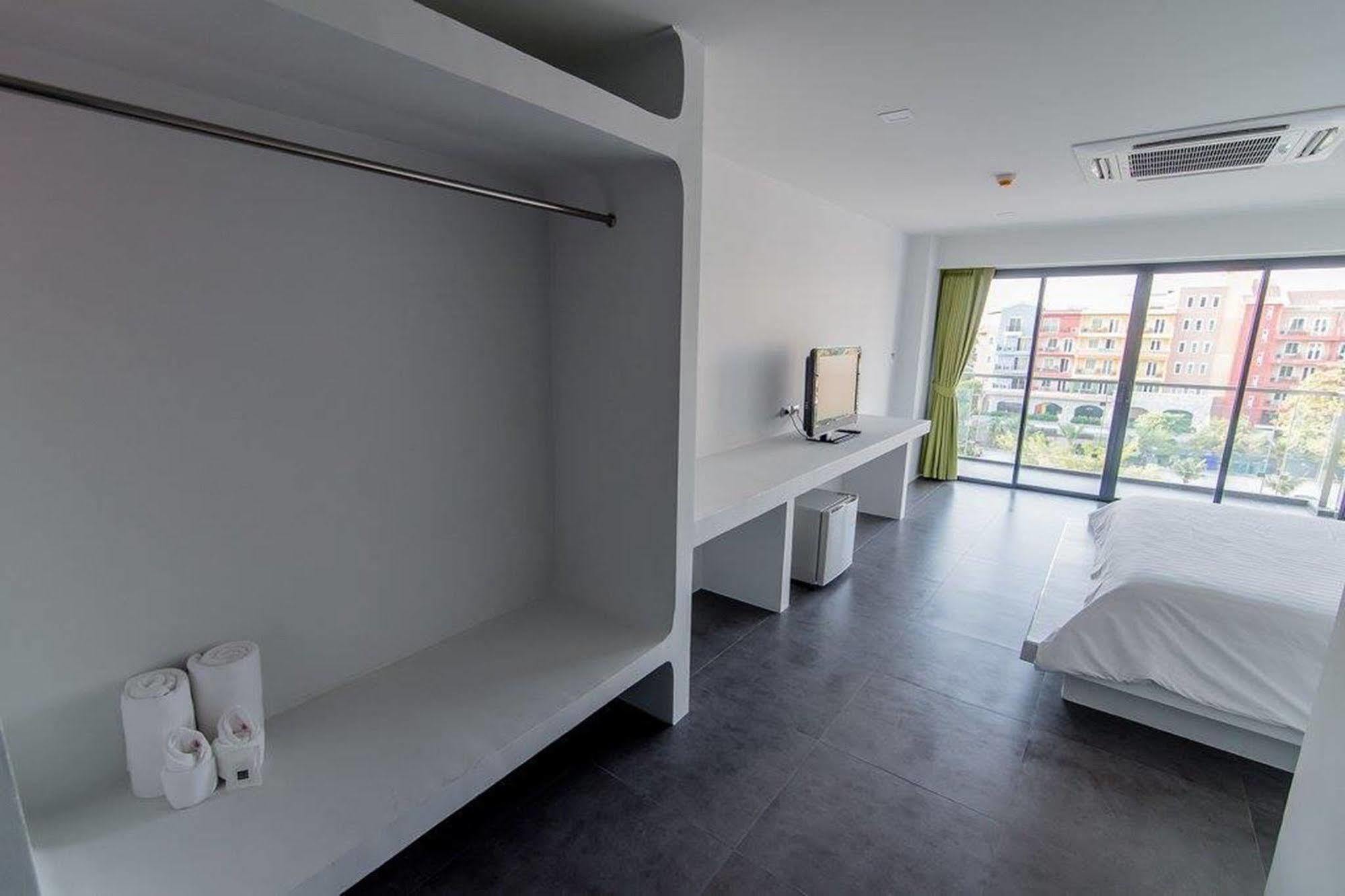 Hotel Panitar Haus Chonburi Zewnętrze zdjęcie