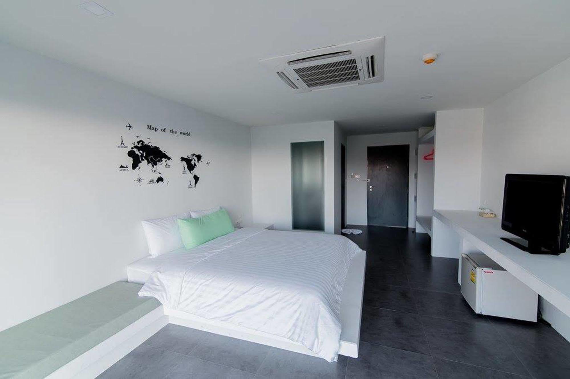Hotel Panitar Haus Chonburi Zewnętrze zdjęcie